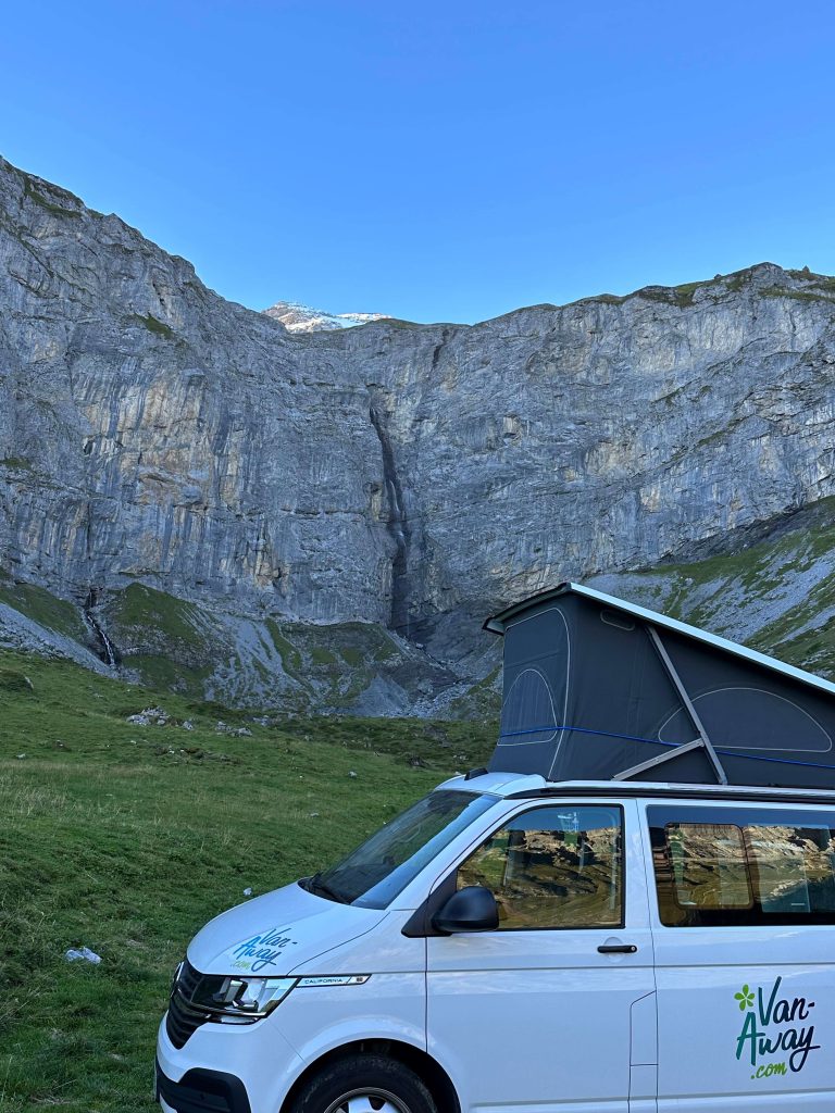 van col montagne