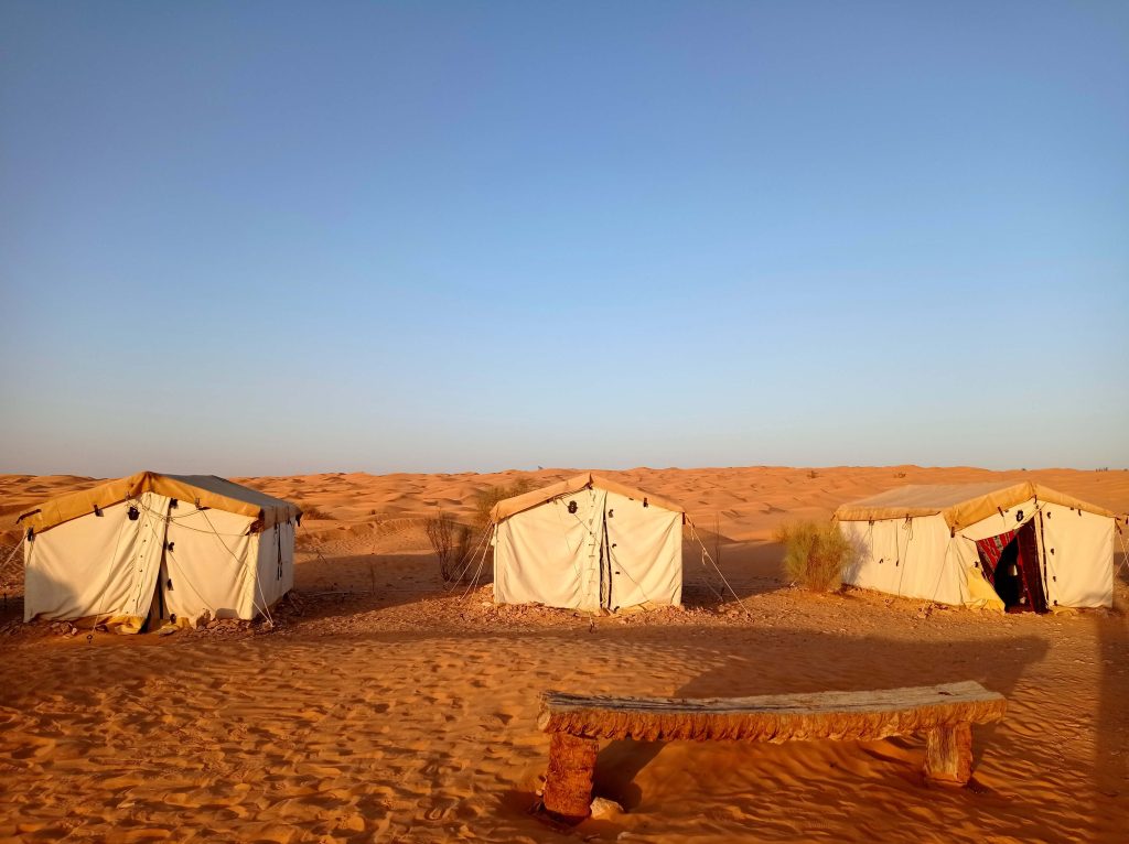 bivouac dunes desert tentes maroc