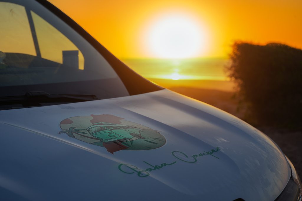 capot van amenage maroc soleil mer
