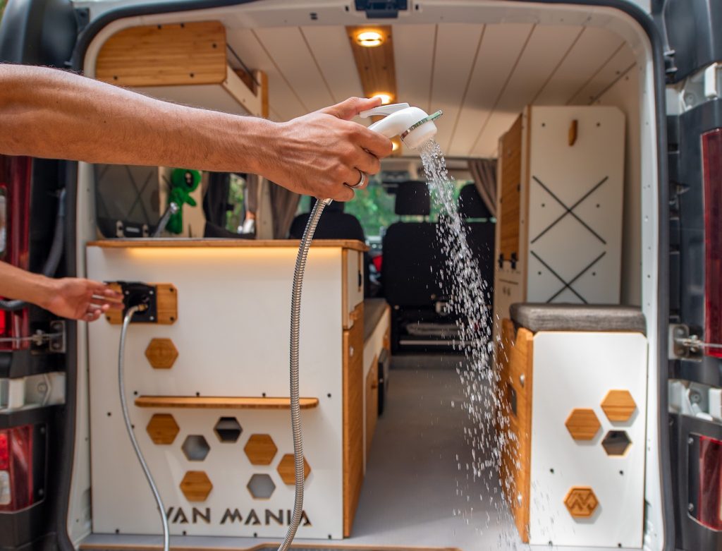 pommeau douche eau van amenage