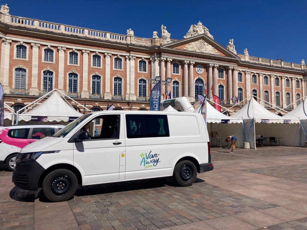 fourgon amenage marche toulouse