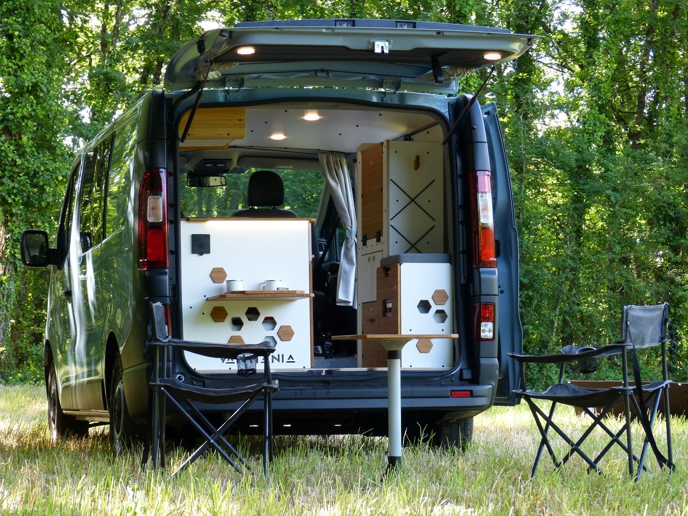 location van amenage 2 places pas cher